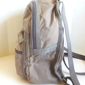 Lesportsac | Bags | Lesportsac Small Nylon Backpack Nude  display picture 2